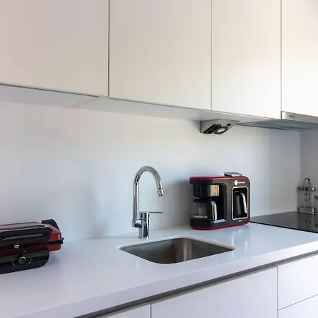 شقة Warm Bright 2br Urban W/ Free Shuttle+parking #127 اسطنبول